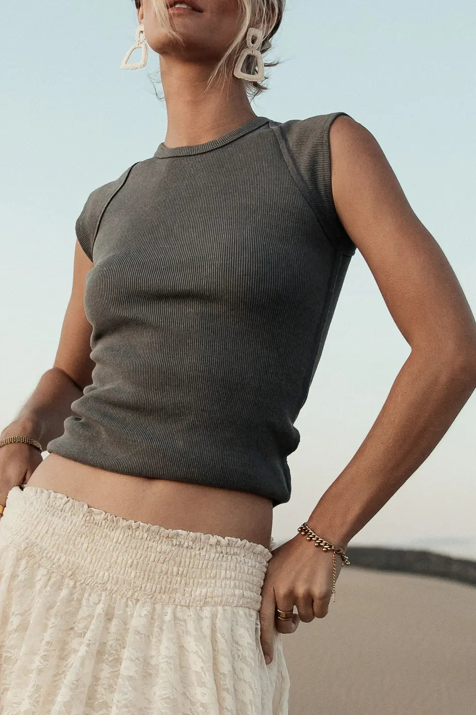 Round neck top 