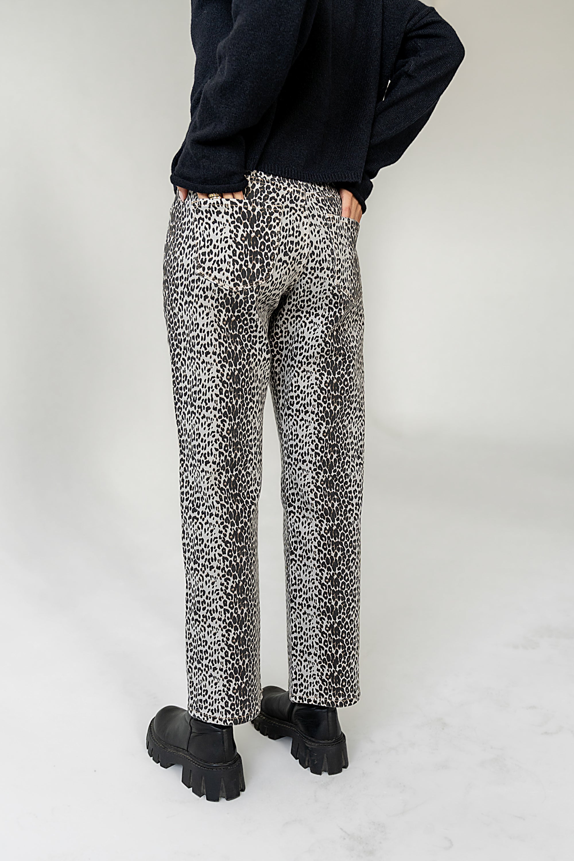 Betsy Straight Leg Jeans