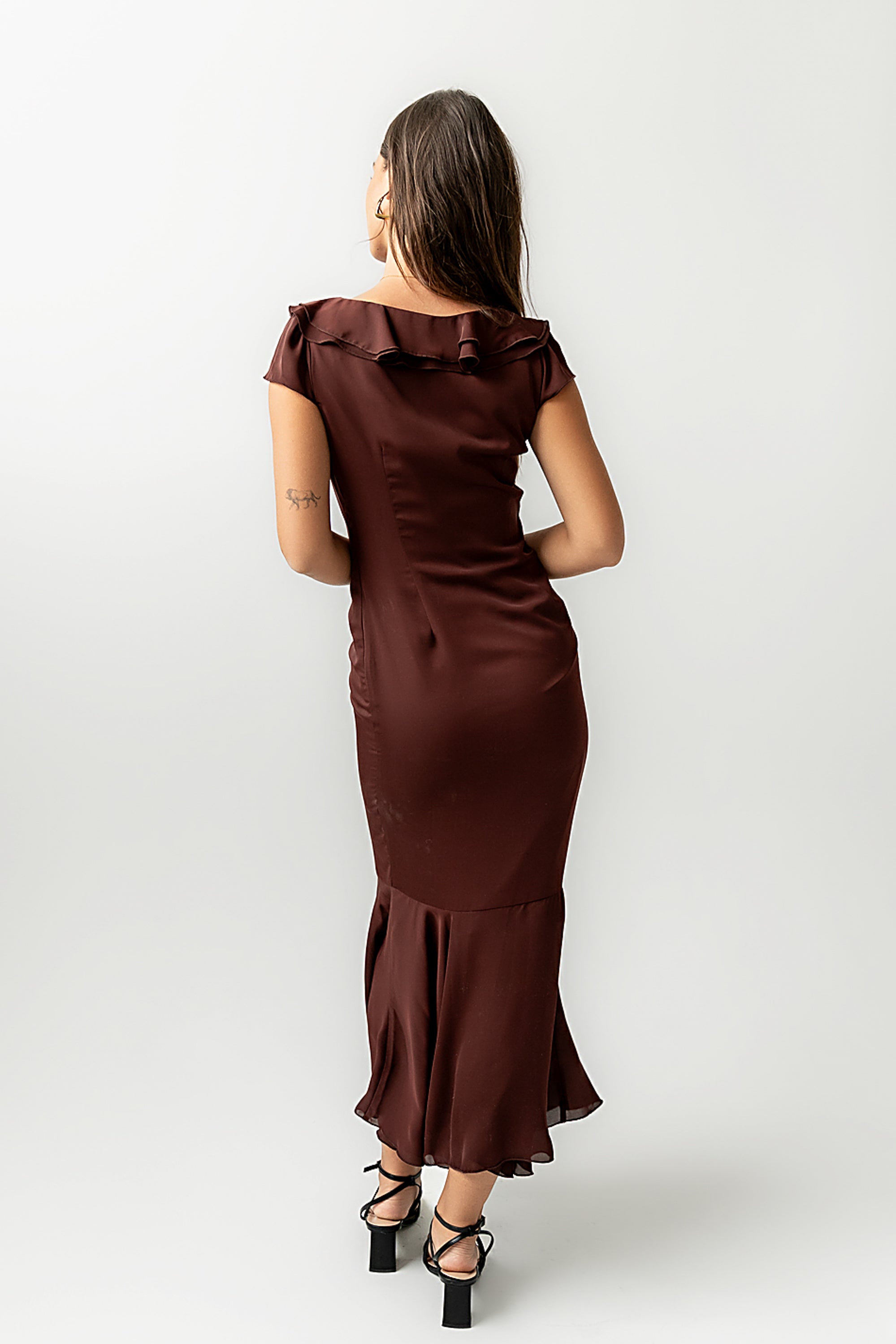 Reese Ruffle Maxi Dress in Red-Brown