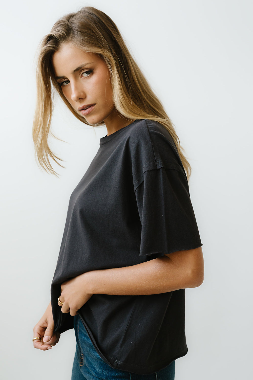 Abby Oversized Tee in Black