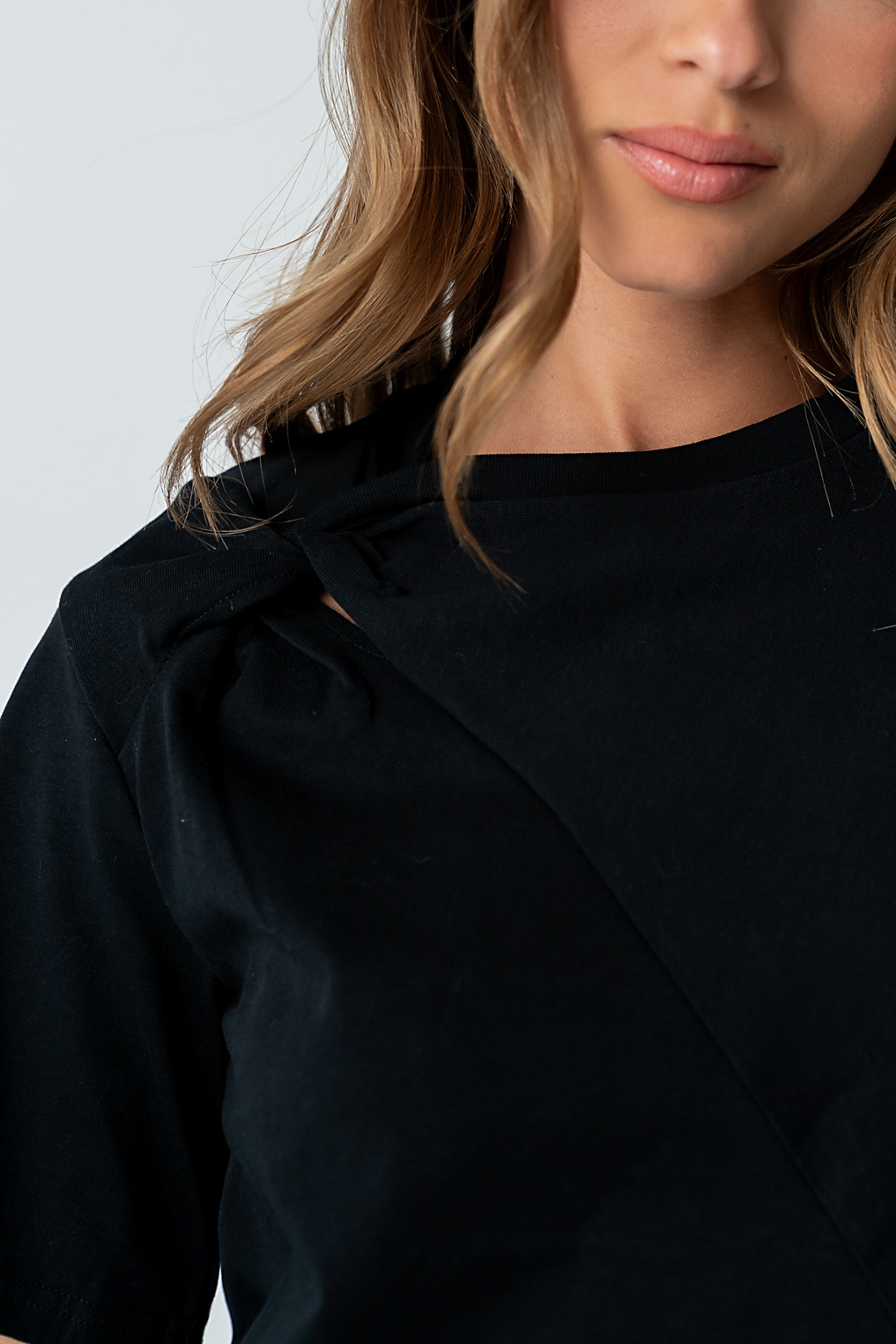 Buckley Knot Top in Black